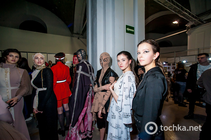 Backstage п'ятого дня UFW FW20 / 21