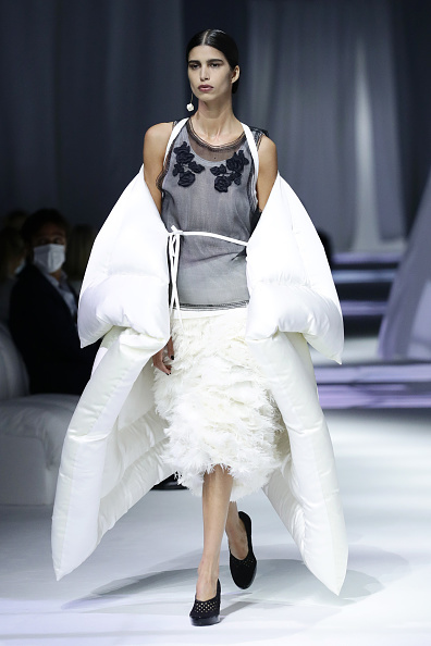 Fendi коллекция весна-лето 2021