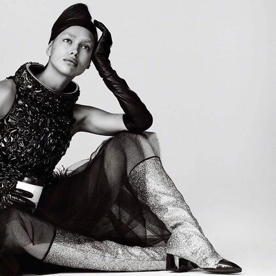 Ірина Шейк для іспанської версії журналу Vogue