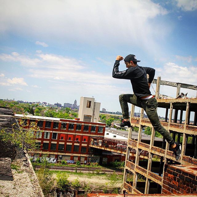 Фітнес-папа diddydarnell