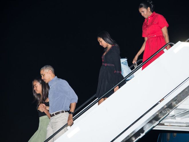 Уходи красиво: Мишель Обама стала иконой стиля 2016 года 