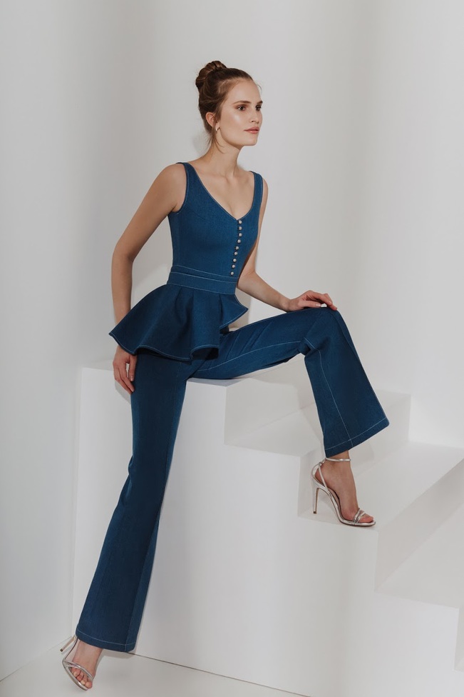 Алла Костромичева в лукбуке бренда ELENA GURANDA