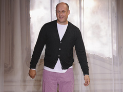 Через 2 роки Пітер Коппінг йде з поста дизайнера