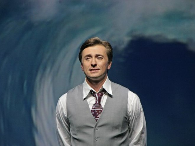 Сергей Безруков