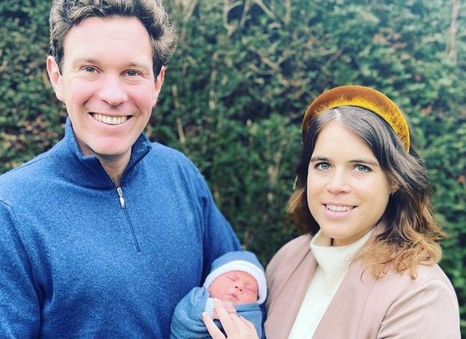 Вагітна принцеса Євгенія показала зворушливе відео із сином-іменинником