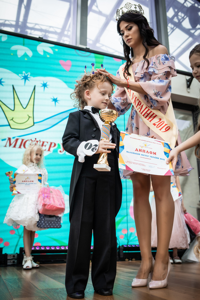 У Києві пройшов арт-фестиваль "Міні Міс та Містер України 2019"