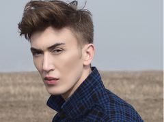 хлопець із Казахстана