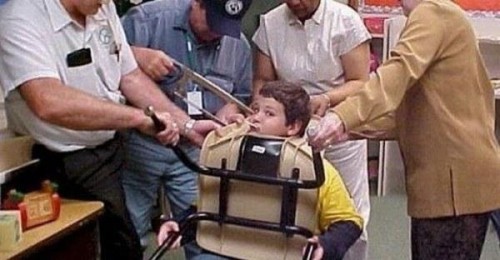 Детство не у всех счастливое)