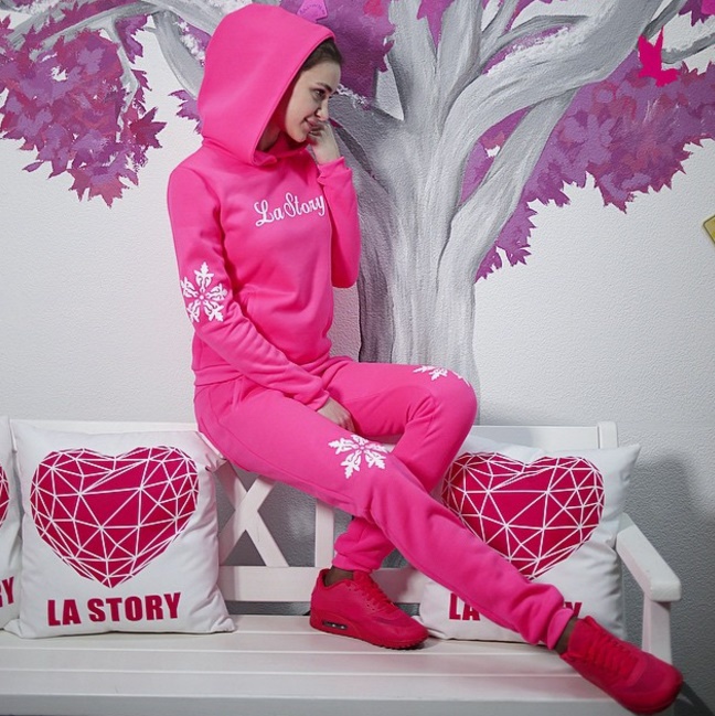 LA STORY by Anna Sedokova