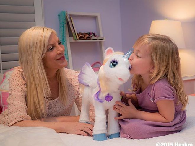 дочка Спеллінг