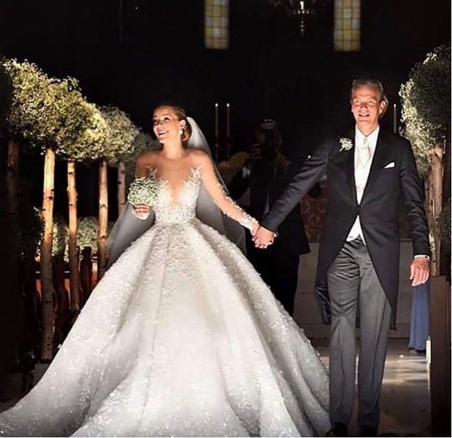 Весільна сукня Вікторії Сваровські