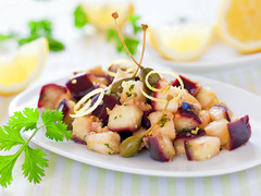 Баклажани гострі на зиму в банці