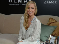 Як носити піжаму на вулицю: 23 прикладу від знаменитостей