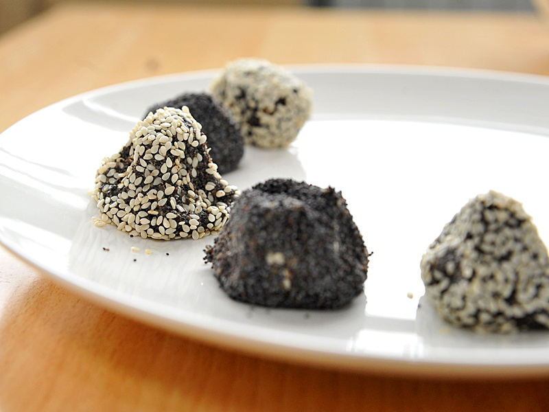 сироеднічеські цукерки