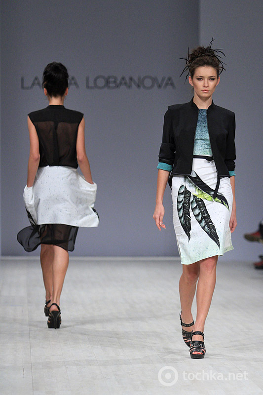 Показ Larisa LOBANOVA