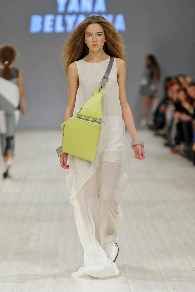 Fresh Fashion: показ Yana BELYAEVA