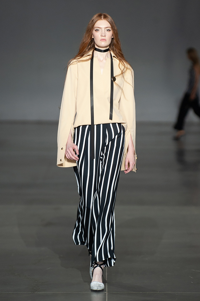 Показ Elena Burenina на Ukrainian Fashion Week noseason sept 2021