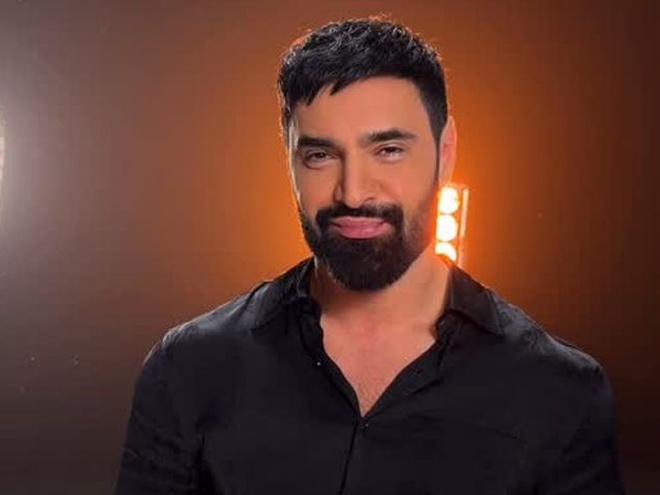 «Моя друга мама»: Козловський показав рідкісну зустріч із сестрою