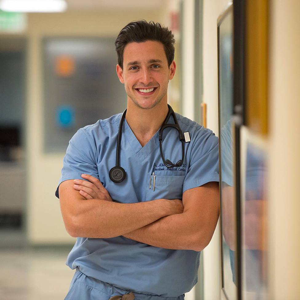 Михаил Варшавский