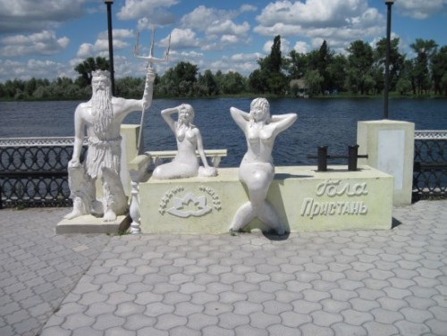 Занимательная украинская скульптура