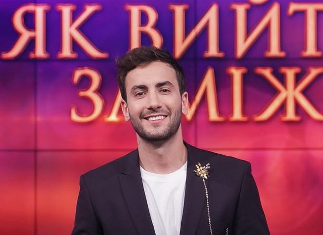 Роман Свечкоренко із «Холостячки-2» показав, де відбудеться його весілля з Лєрою Чернецькою