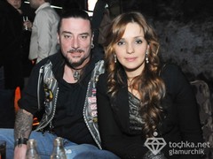 Евгения Карр со своим супругом Шоном Карром