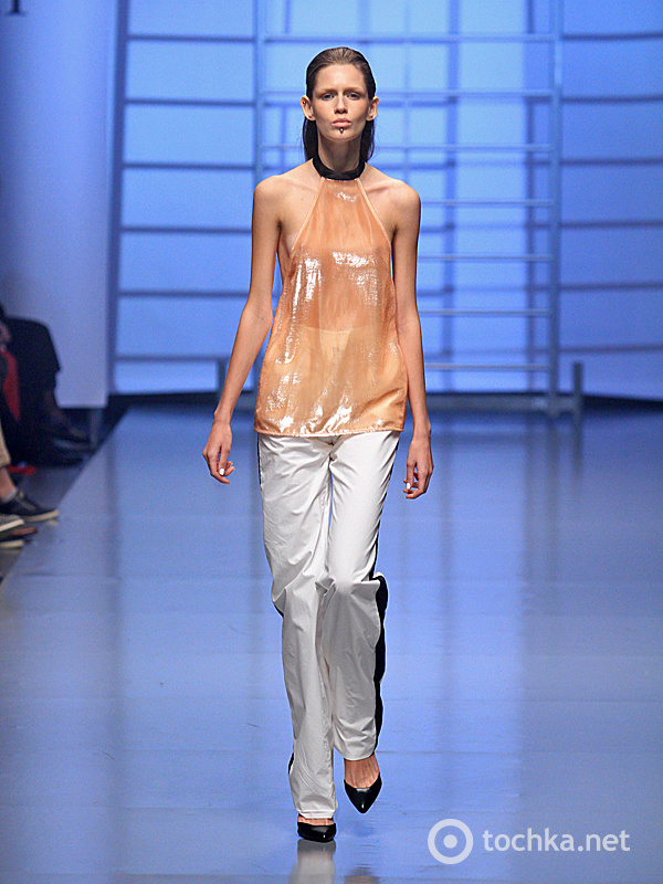 Показ ANTON BELINSKIY