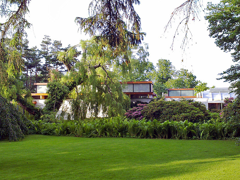 Лучшие музеи Скандинавии: Музей современного искусства «Луизиана», Хумбелек, Дания