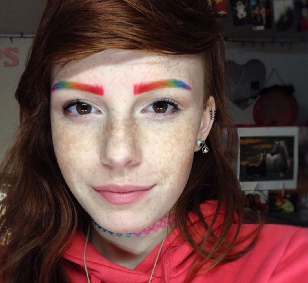 Радужные брови 