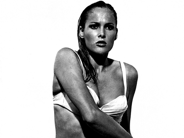 Урсула  Андресс