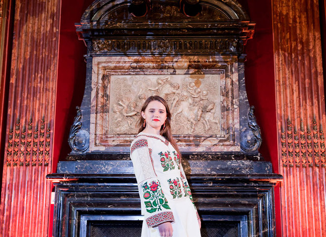 Couture: Оксана Караванська показала у Франції дві колекції
