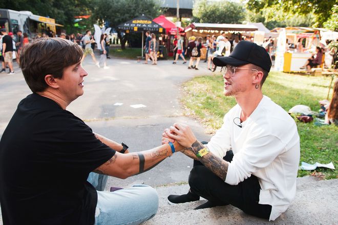 Артем Пивоваров