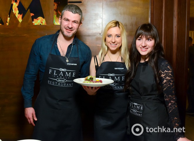 LIFE MENU: украинские артисты приняли участие в первом благотворительном кулинарном шоу