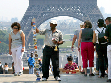 Як розводять туристів у Франції
