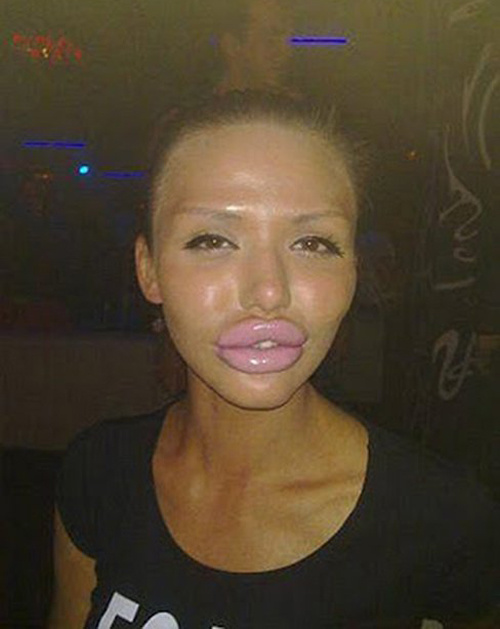 Губастые красавицы из социальных сетей