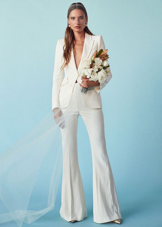 12 свадебных костюмов, которые заставят тебя отменить пошив платья