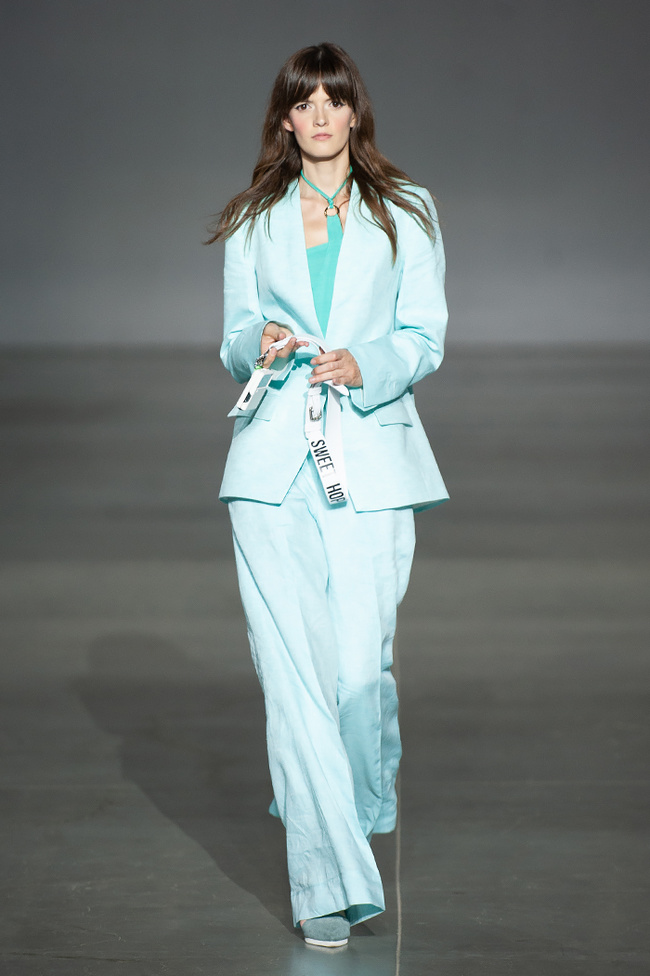 Показ Elena Burenina на Ukrainian Fashion Week noseason sept 2021