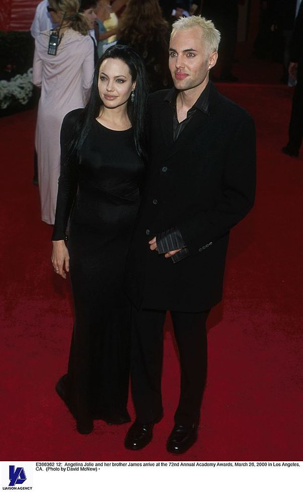 Чёрное платье