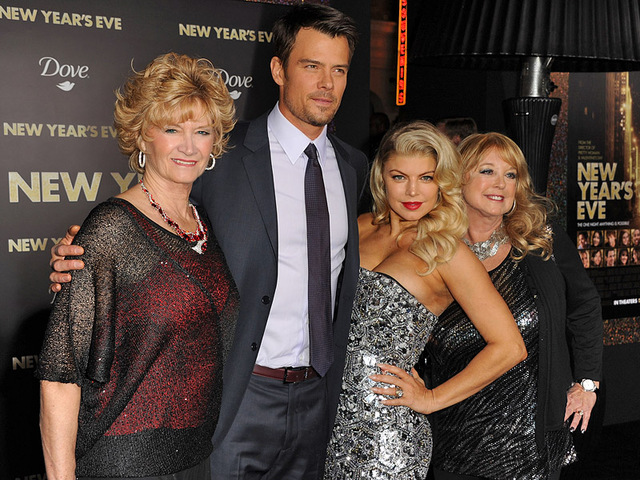 Premiere Of Warner Bros. Pictures "New Year's Eve"