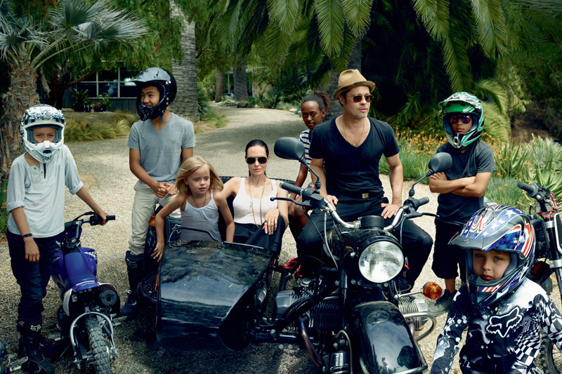 Сім'я питт джоли і діти COVER