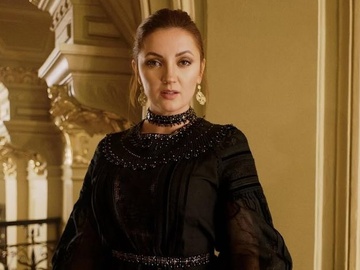 Цибульська зізналася, скільки заробляє на весіллях та корпоративах