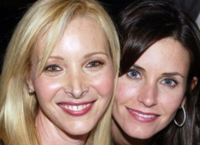 Кортні Кокс публічно звернулася до Лізи Кудроу з нагоди її 62-річчя