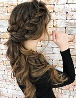 Новорічні зачіски