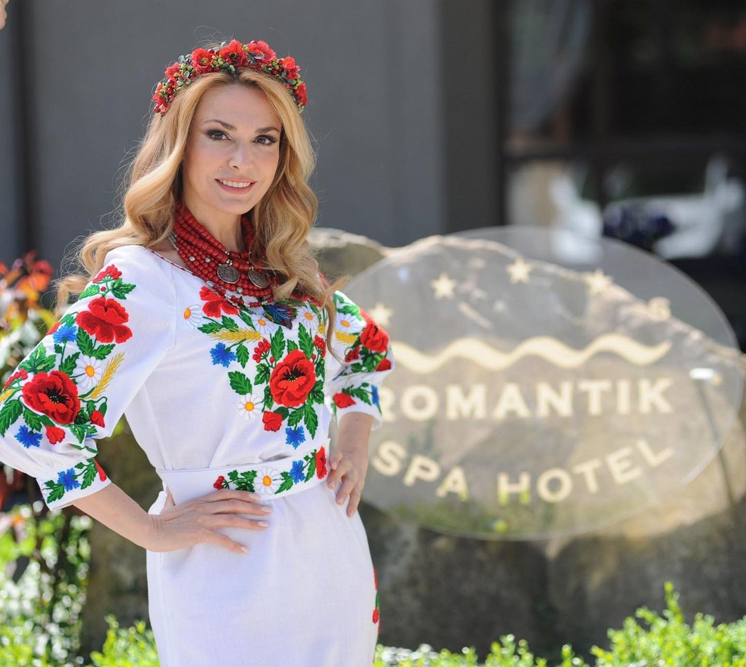 Колекція вишиванок Ольги Сумської