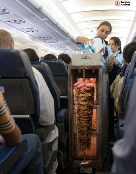 Дайте 5 шаурмей... Нет шаурмов... Нет шаурм ...Нет дайте 2 шаурмы и 3 шаурмы