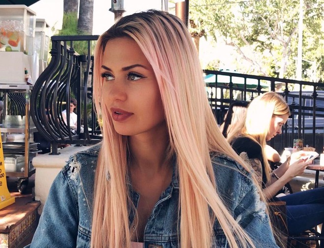 Виктория Боня