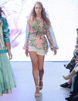 UFW SS 2017: коллекция Couture De Fleur UFW SS 2017: коллекция Couture De Fleur