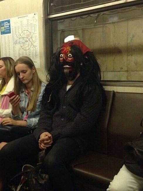 Забавные люди в метро