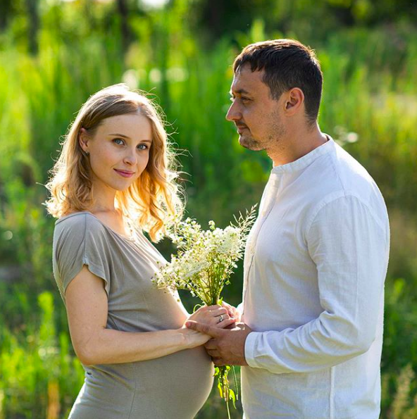 Беременная Анна Сагайдачная и её муж Евгений