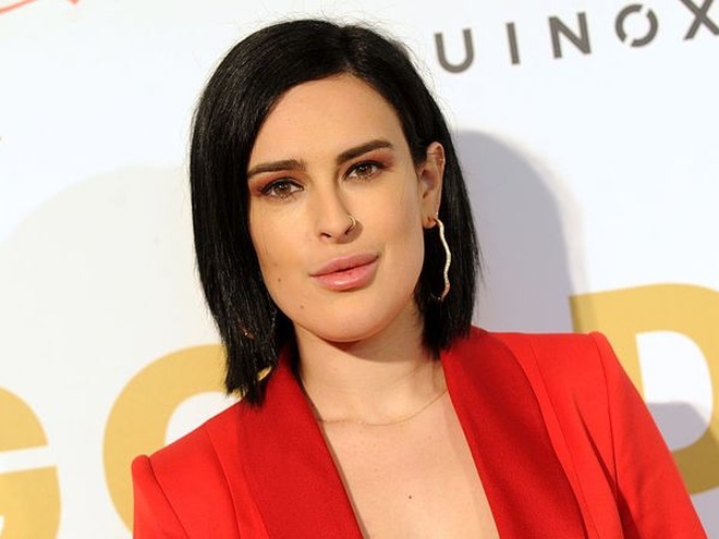 У мінісукні та на підборах: вагітна дочка Брюса Вілліса з'явилася на модному показі